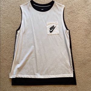 Nike Retro Sleeveless Tee w/pocket Size S